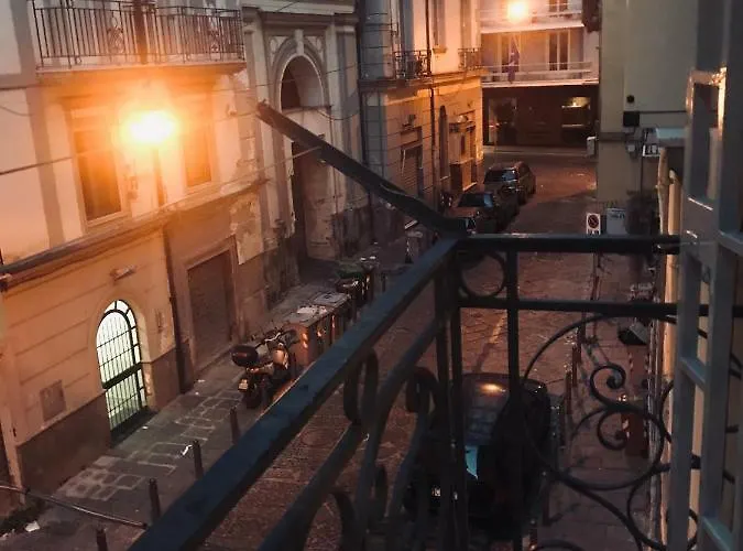 Bb Suonno - A 2 Passi Dalla Storia